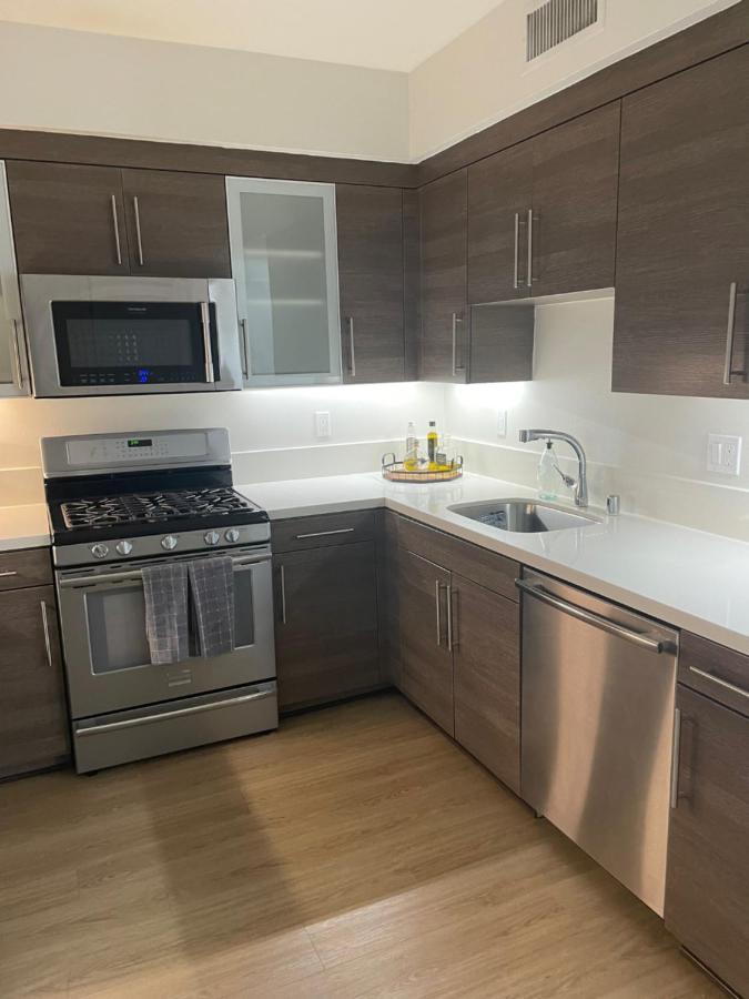 Las Palmas - Modern, Stylish, Spacious, Secure & Tranquil Condo With 2 Master Suite Bedrooms - Wlk To Sm Pier Los Angeles Eksteriør billede