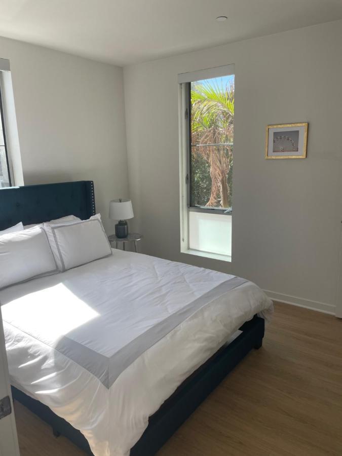 Las Palmas - Modern, Stylish, Spacious, Secure & Tranquil Condo With 2 Master Suite Bedrooms - Wlk To Sm Pier Los Angeles Eksteriør billede