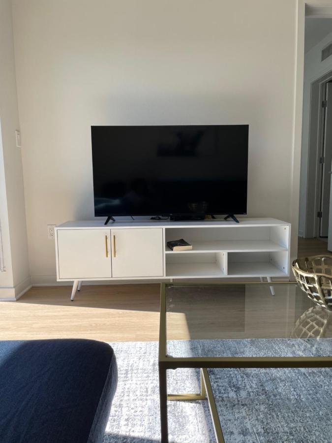 Las Palmas - Modern, Stylish, Spacious, Secure & Tranquil Condo With 2 Master Suite Bedrooms - Wlk To Sm Pier Los Angeles Eksteriør billede